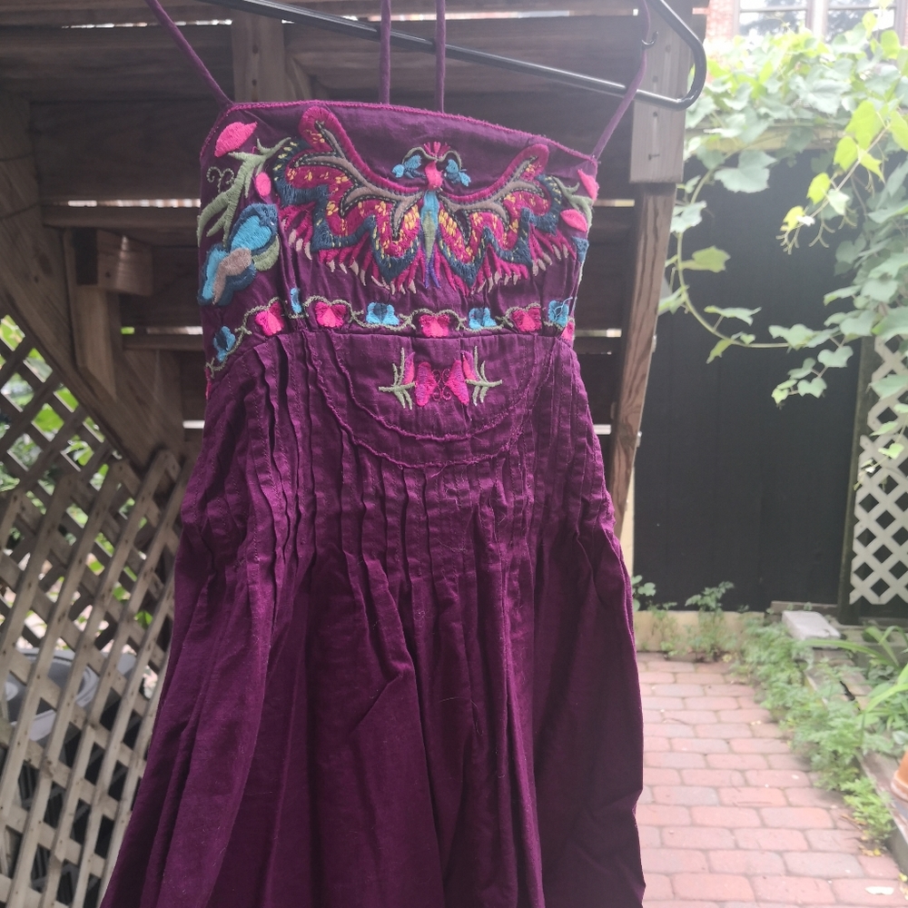 Size SM - long, flowy, embroidered top